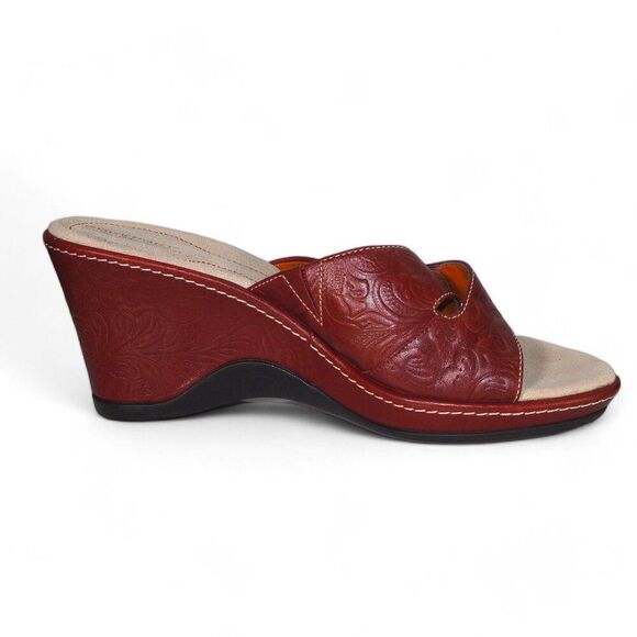 Rockport Red Wedge Sandals - Picture 8 of 10